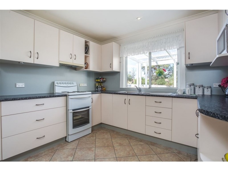 37 Bridge Street, Ross TAS 7209