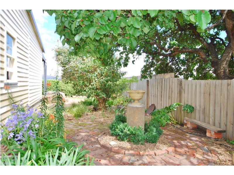 1 Gray Street, Avoca TAS 7213