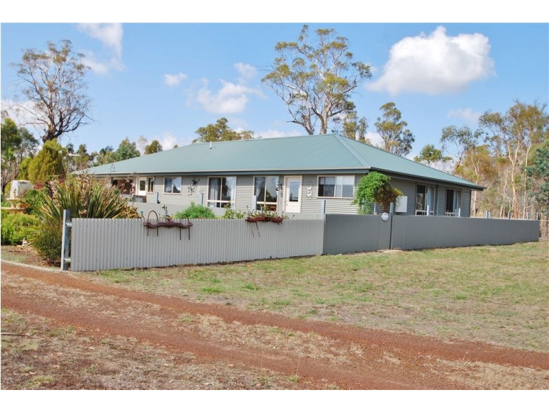 13082 Midlands Highway, Cleveland TAS 7211