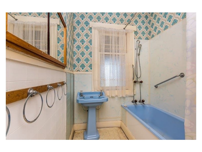 182 Bridge Street, Campbell Town TAS 7210