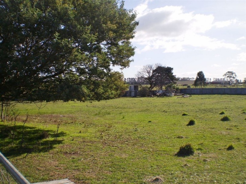 15-17 Pedder Street, Campbell Town TAS 7210