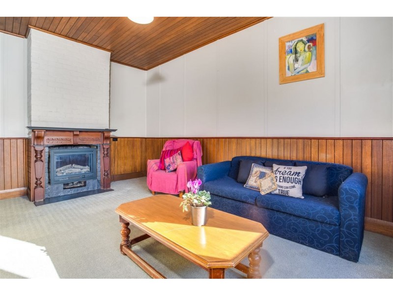20 Logan Road, Evandale TAS 7212