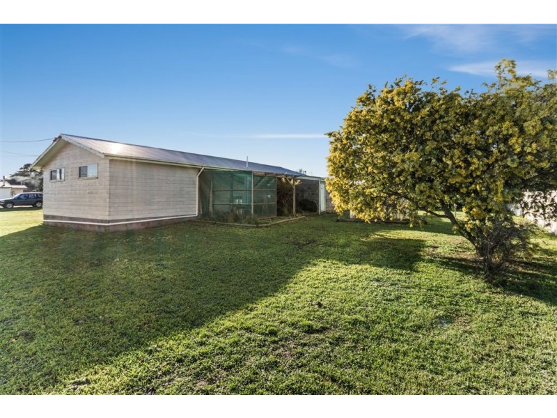 22 Pedder Street, Campbell Town TAS 7210