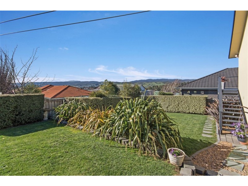 9 Dorothy Court, Youngtown TAS 7249