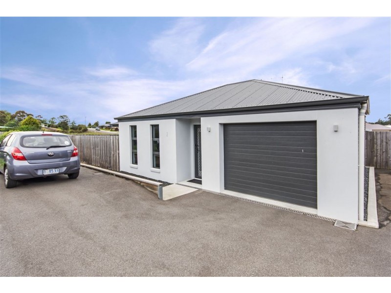 2/49 Mulgrave Street, Perth TAS 7300