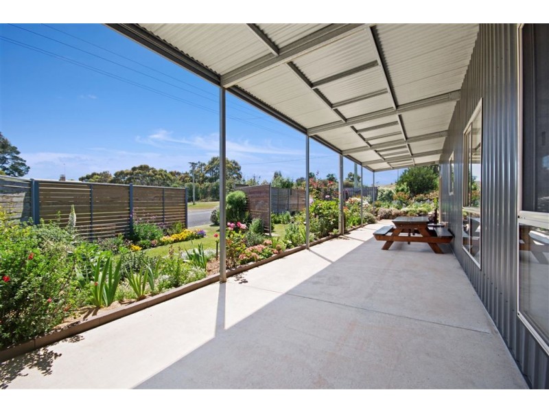 8 Bond Street, Campbell Town TAS 7210