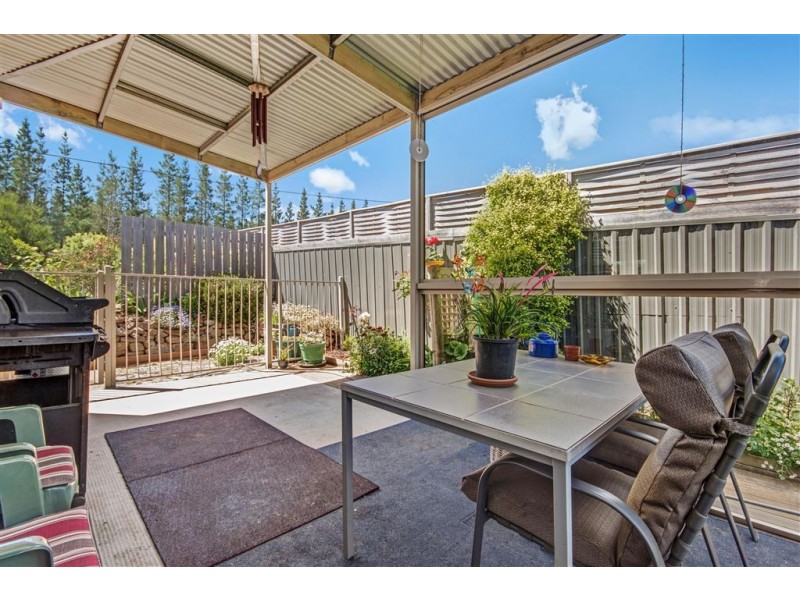 8 Bond Street, Campbell Town TAS 7210