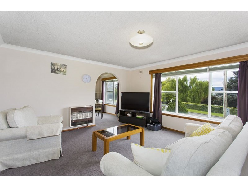 2/51 Mckellar Road, Newstead TAS 7250