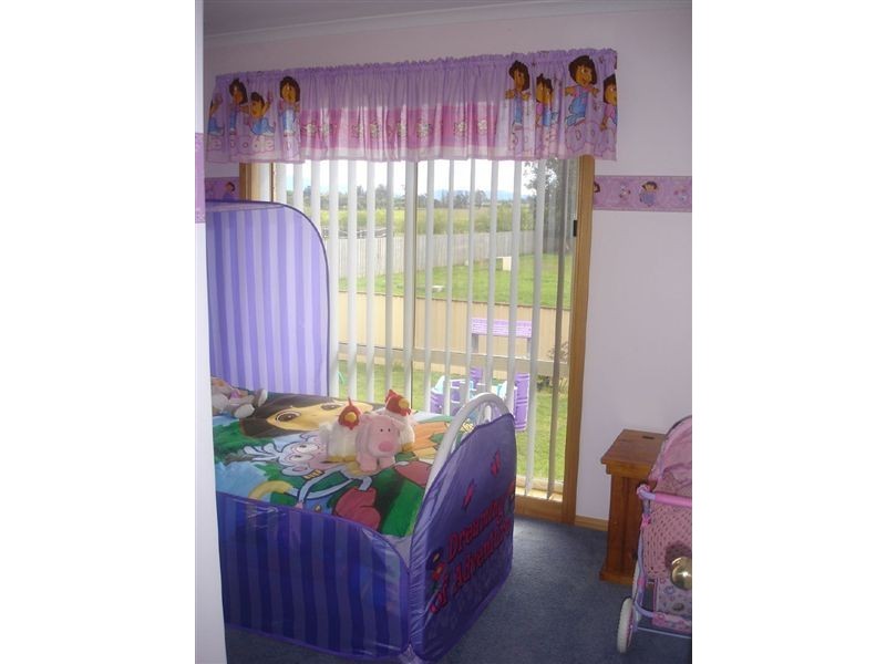 52 Burghley Street, Longford TAS 7301