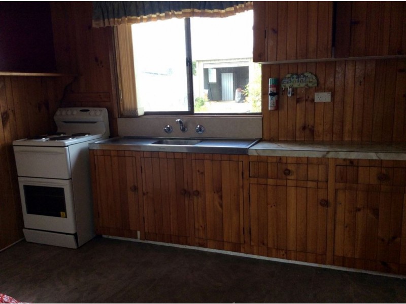 7 Main Road, Cressy TAS 7302