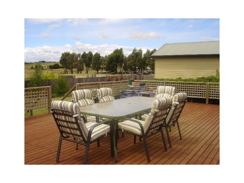 27-29 Badajos Street, Ross TAS 7209