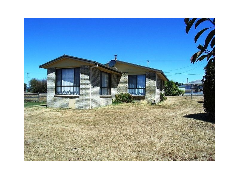 10 Mason Street, Campbell Town TAS 7210