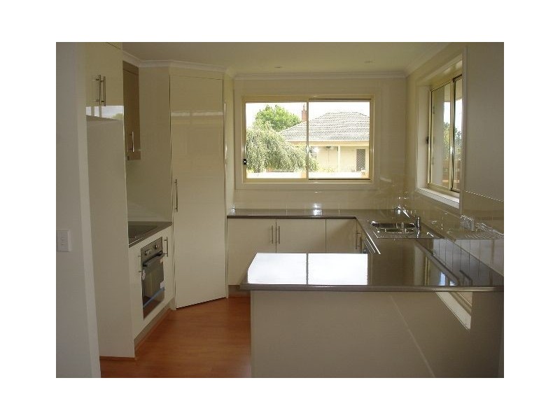 2/27 Smith Street, Longford TAS 7301