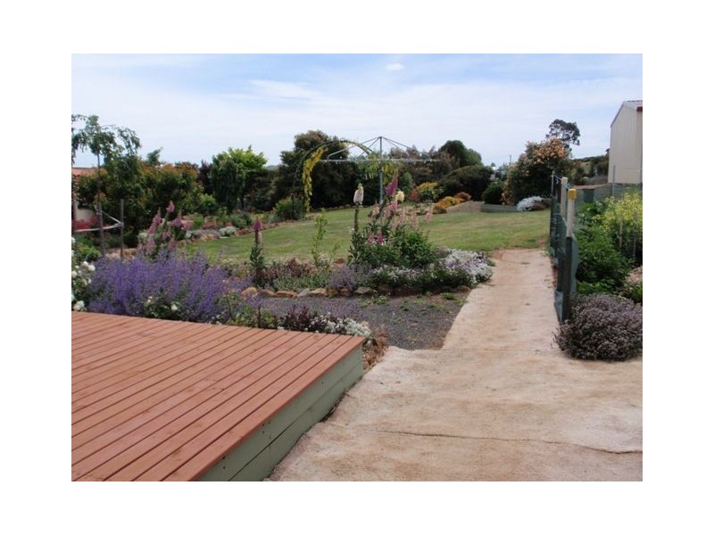 37 Bridge Street, Ross TAS 7209