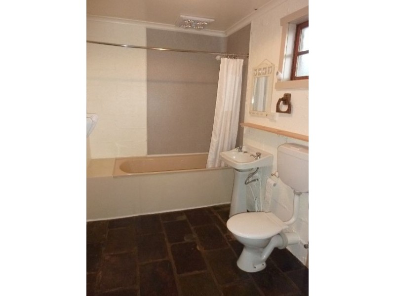 2 Collins Steeet, Evandale TAS 7212