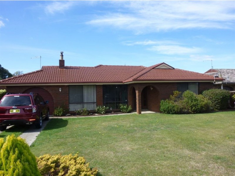 63 Pakenham Street, Longford TAS 7301