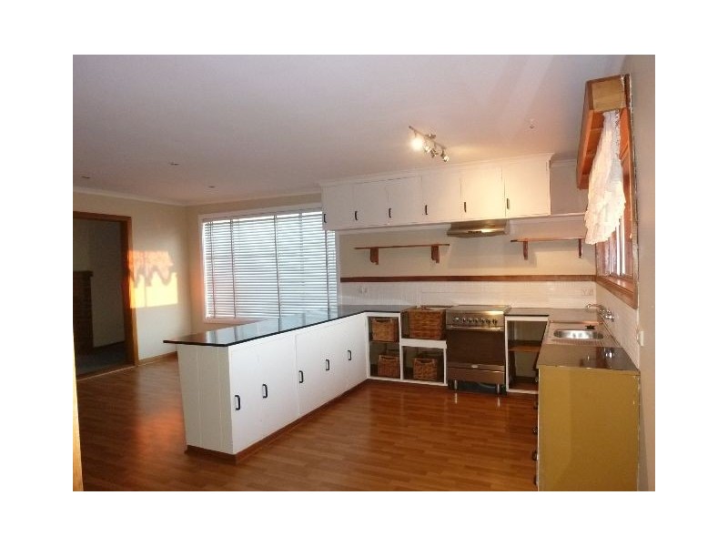 60 Main Street, Cressy TAS 7302