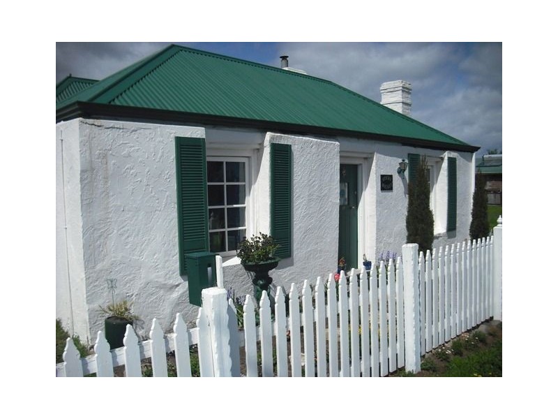 17 Forster Street, Campbell Town TAS 7210