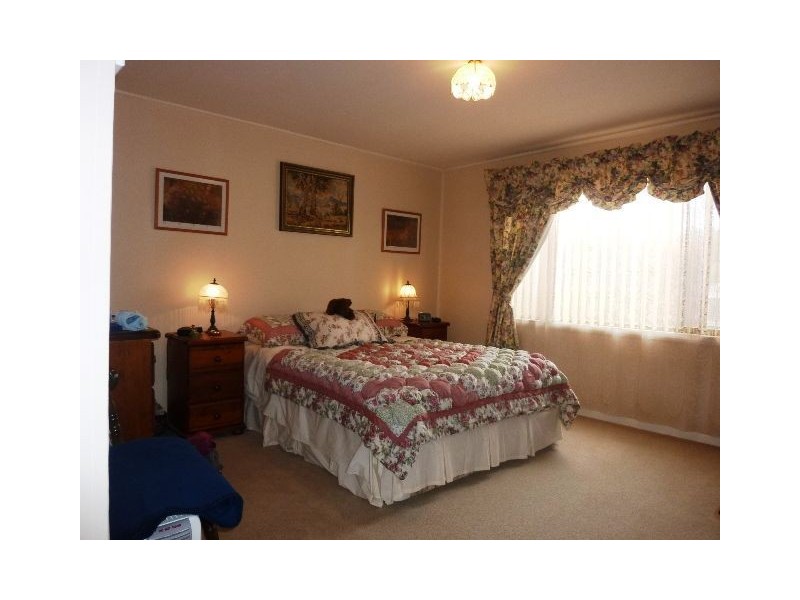 12 Royal George Road, Royal George TAS 7213