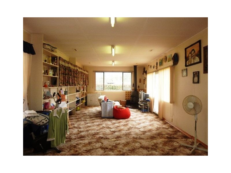 12 Royal George Road, Royal George TAS 7213