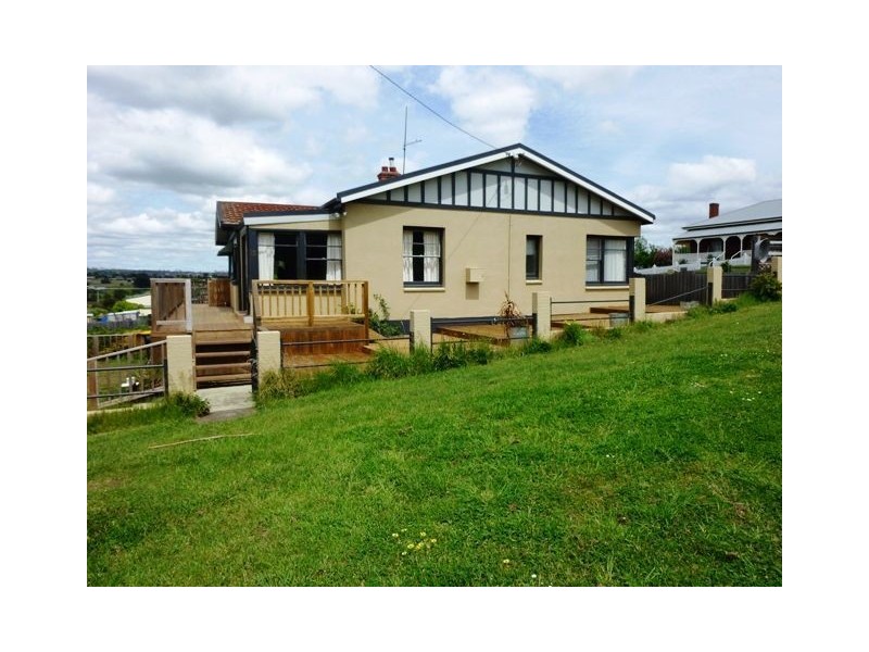 15 Queen Street, Campbell Town TAS 7210
