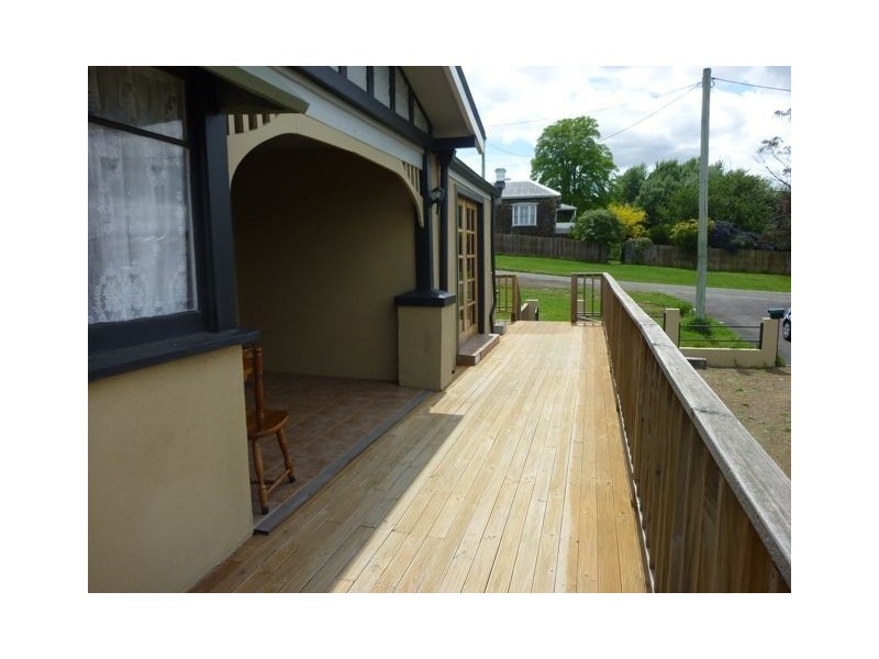 15 Queen Street, Campbell Town TAS 7210