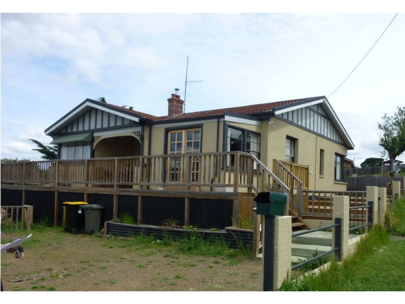 15 Queen Street, Campbell Town TAS 7210