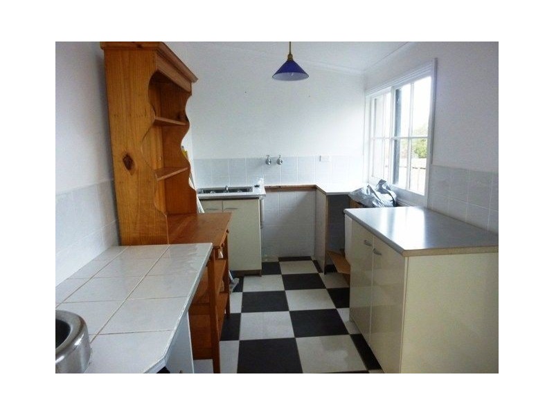 15 Queen Street, Campbell Town TAS 7210