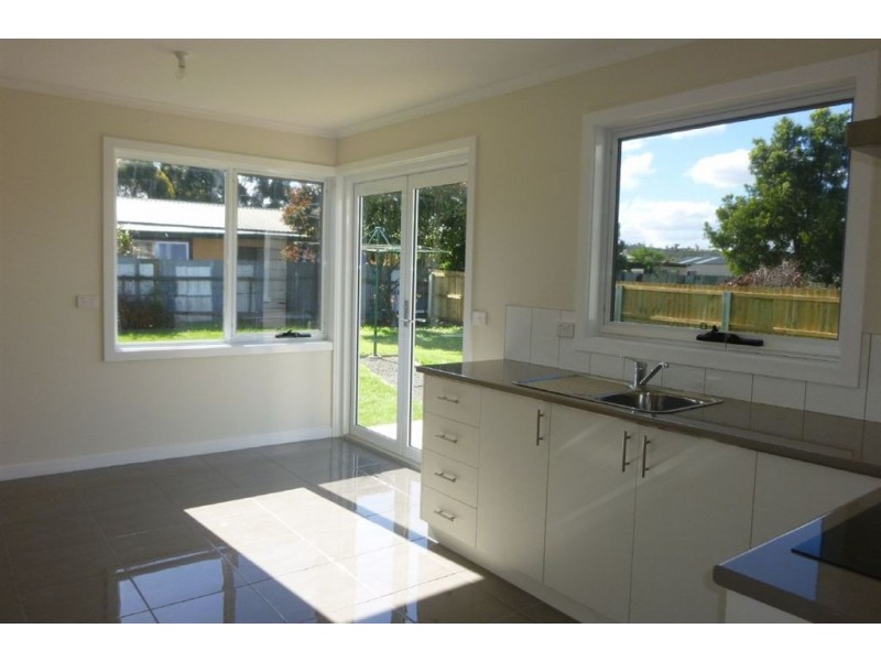 2 Edward Street, Perth TAS 7300