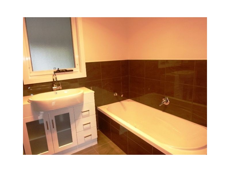 2 Edward Street, Perth TAS 7300