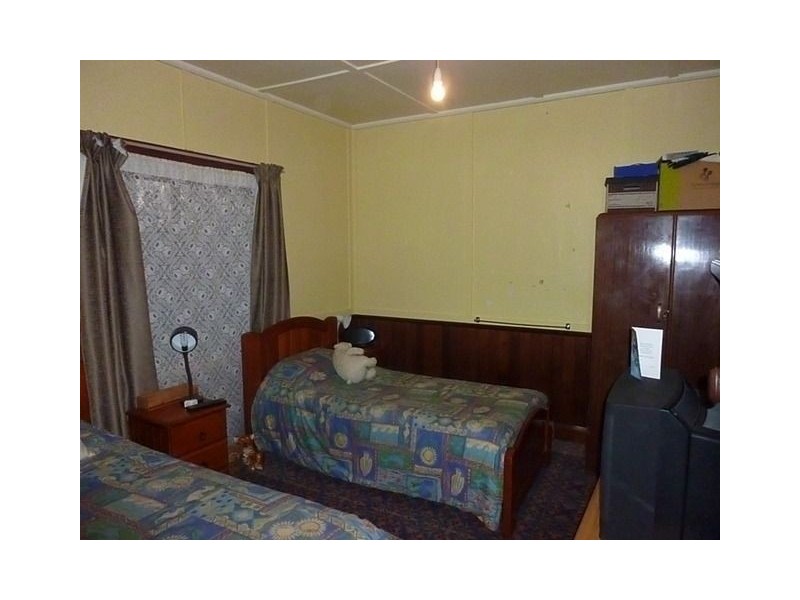 9 Charles Street, Cressy TAS 7302