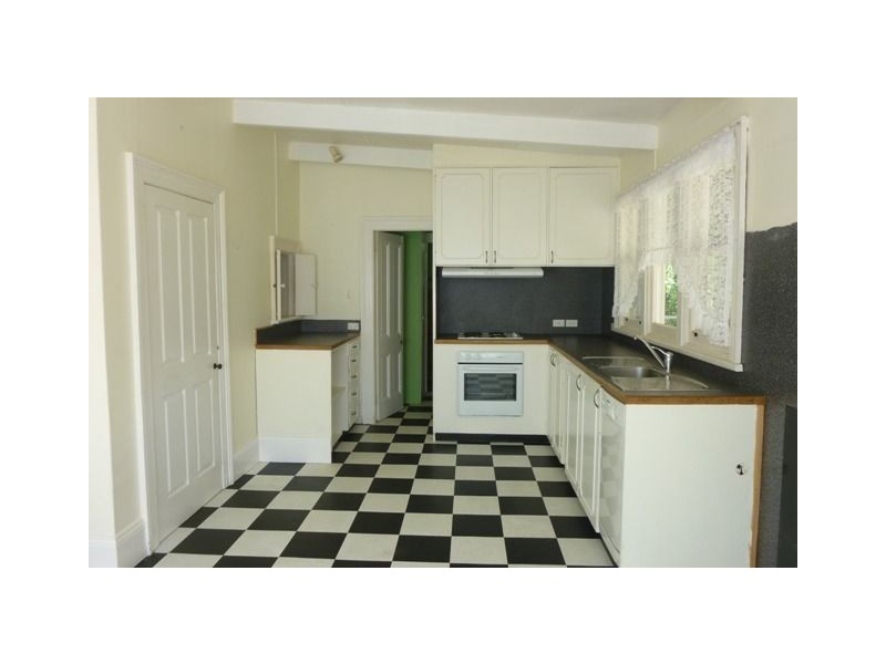 2 Church Street, Cressy TAS 7302
