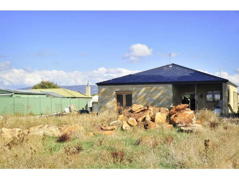 121 High Street, Campbell Town TAS 7210