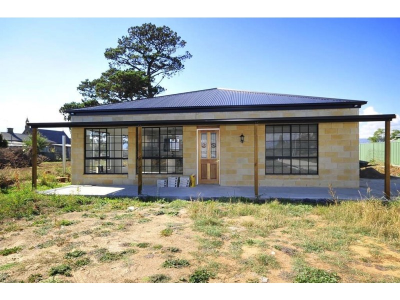 121 High Street, Campbell Town TAS 7210