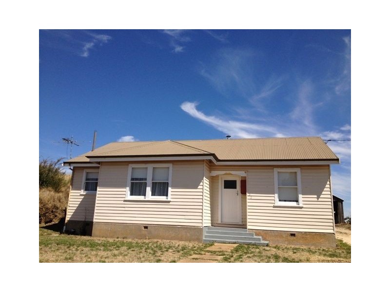 32 Pedder Street, Campbell Town TAS 7210