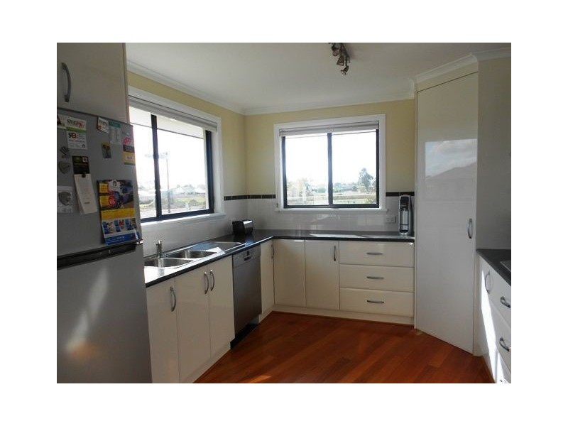 1 High Moor Court, Longford TAS 7301