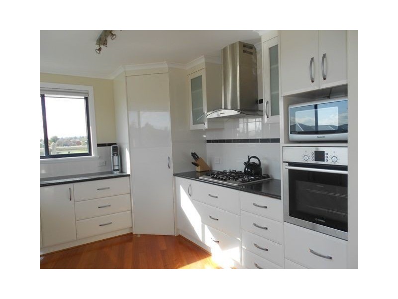1 High Moor Court, Longford TAS 7301