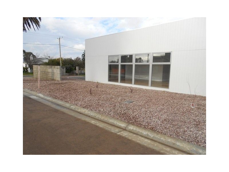 2/15 Lewis Street, Longford TAS 7301