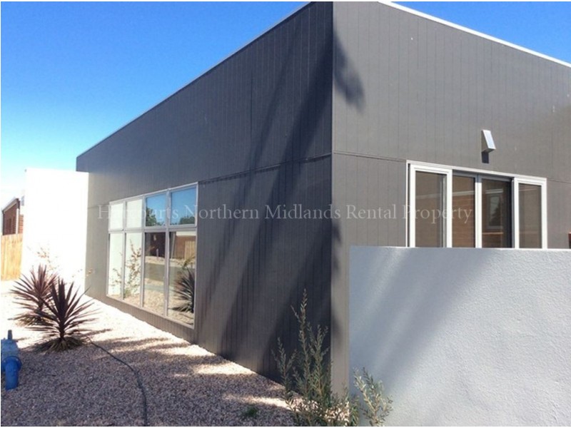 18/15 Lewis Street, Longford TAS 7301