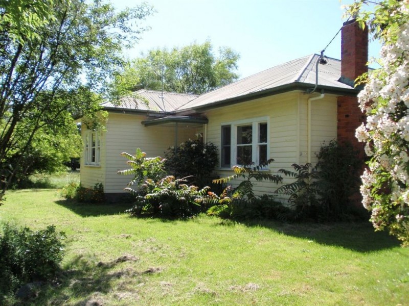 1397 Saundridge Road, Cressy TAS 7302