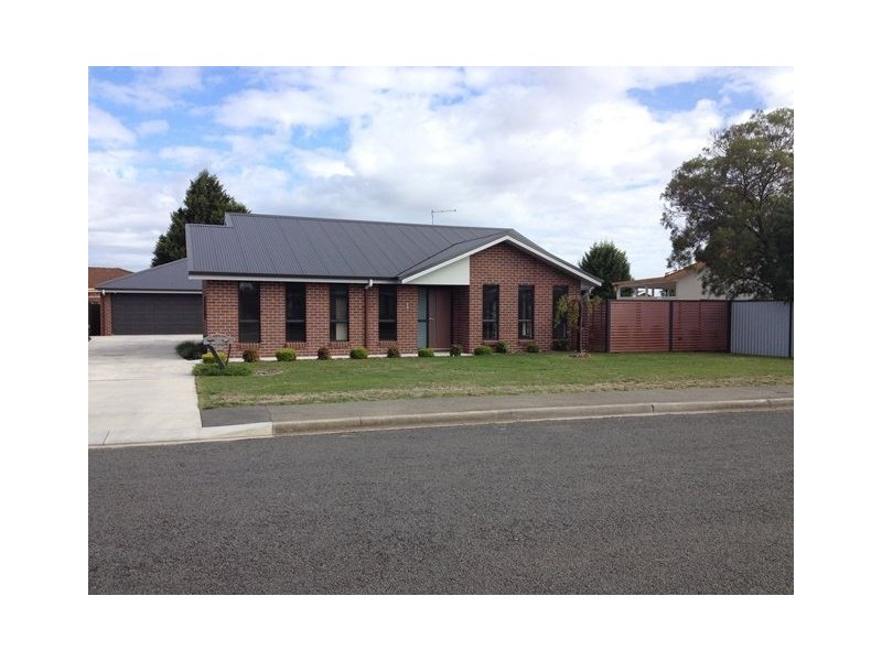 A/50 Pakenham, Longford TAS 7301
