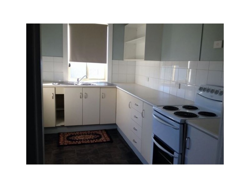 16 Charles Street, Cressy TAS 7302