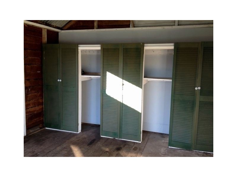 16 Charles Street, Cressy TAS 7302