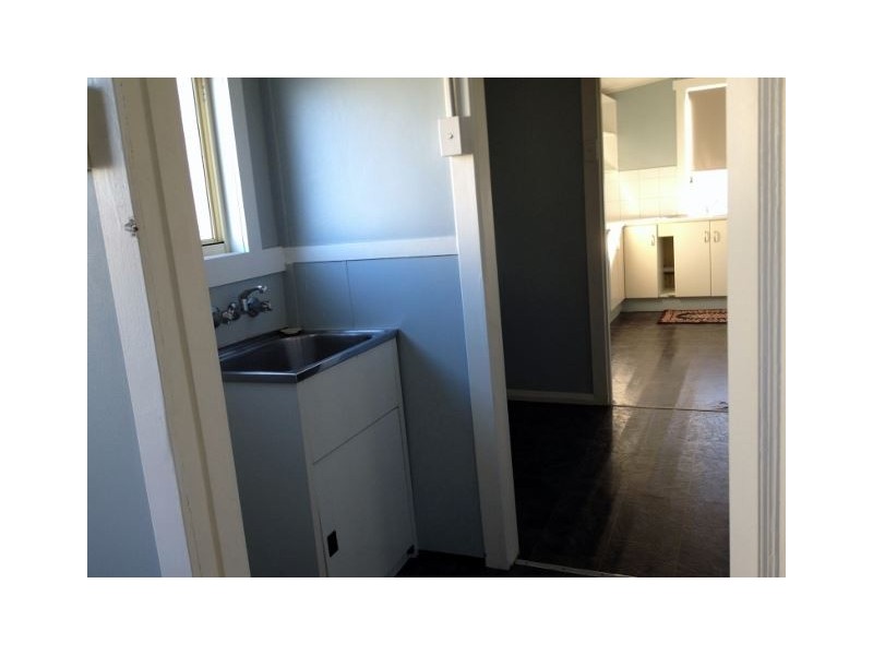 16 Charles Street, Cressy TAS 7302