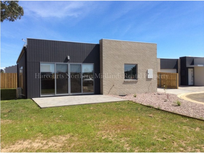 8/15 Lewis, Longford TAS 7301