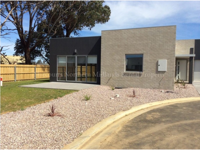 8/15 Lewis, Longford TAS 7301