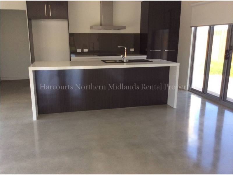 9/15 Lewis, Longford TAS 7301