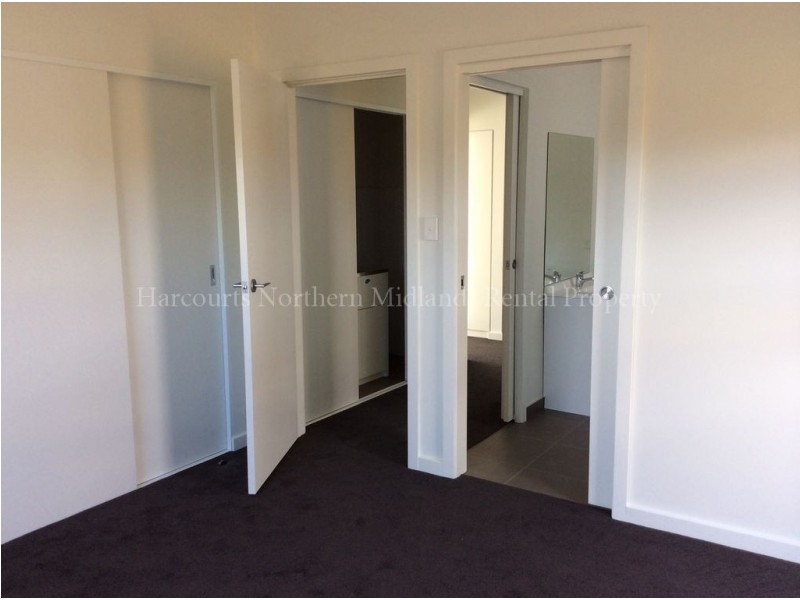 10/15 Lewis, Longford TAS 7301