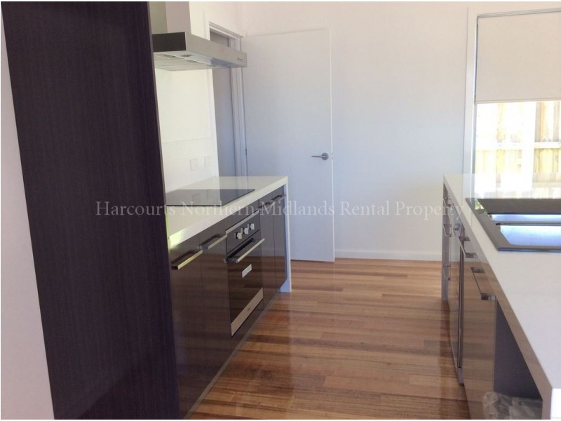 6/15 Lewis Street, Longford TAS 7301