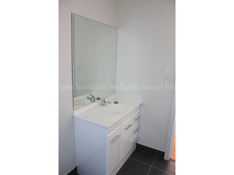 6 50 Burghley Street, Longford TAS 7301